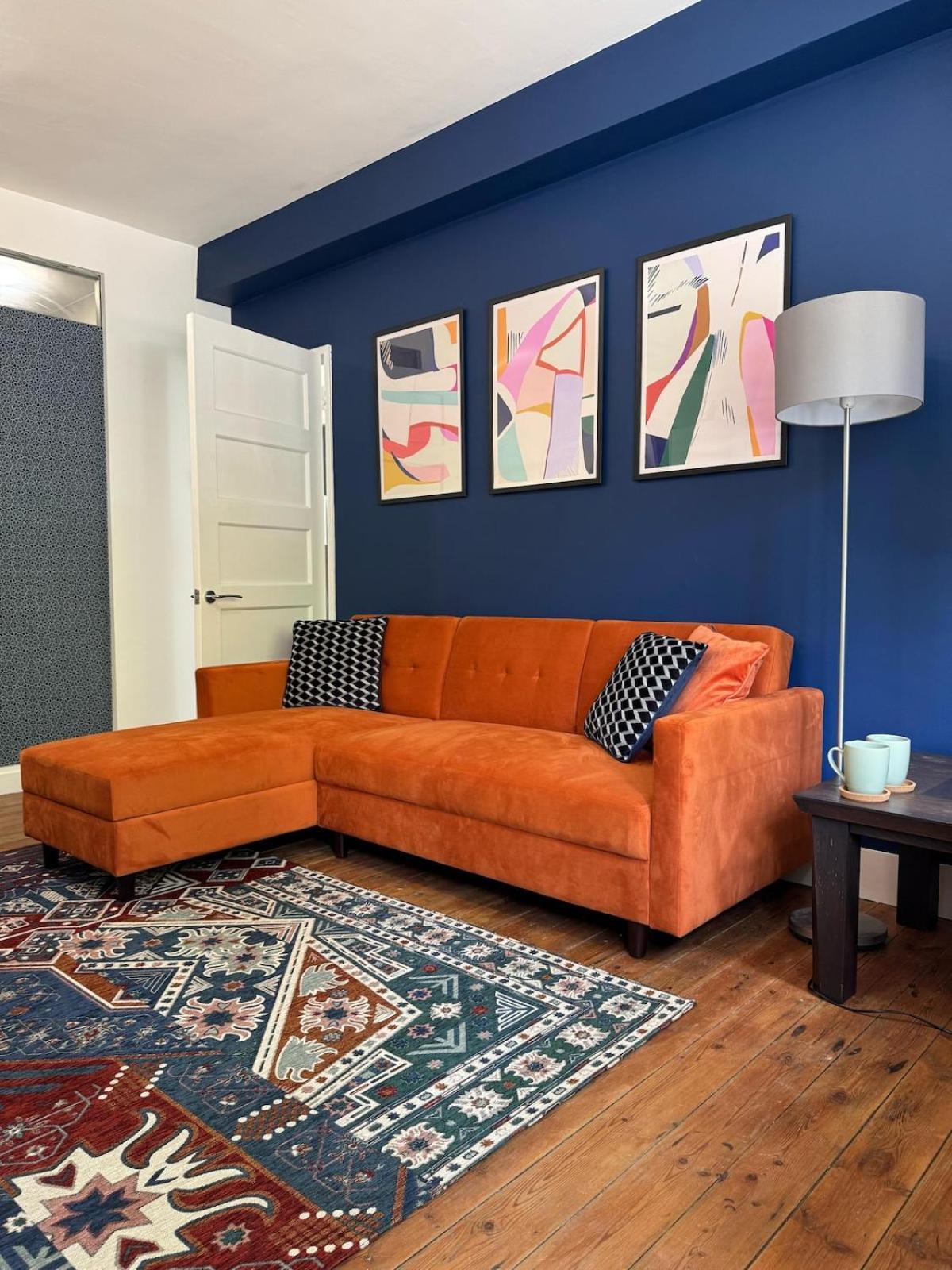 Apartment Ground Floor 2-bed In Hackney London